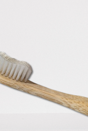 Cepillo sostenible para adultos