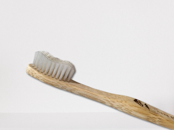 Cepillo sostenible para adultos